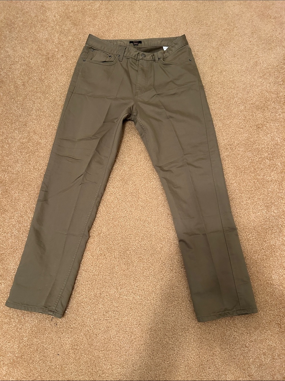 Quince Men's Olive Green Chinos